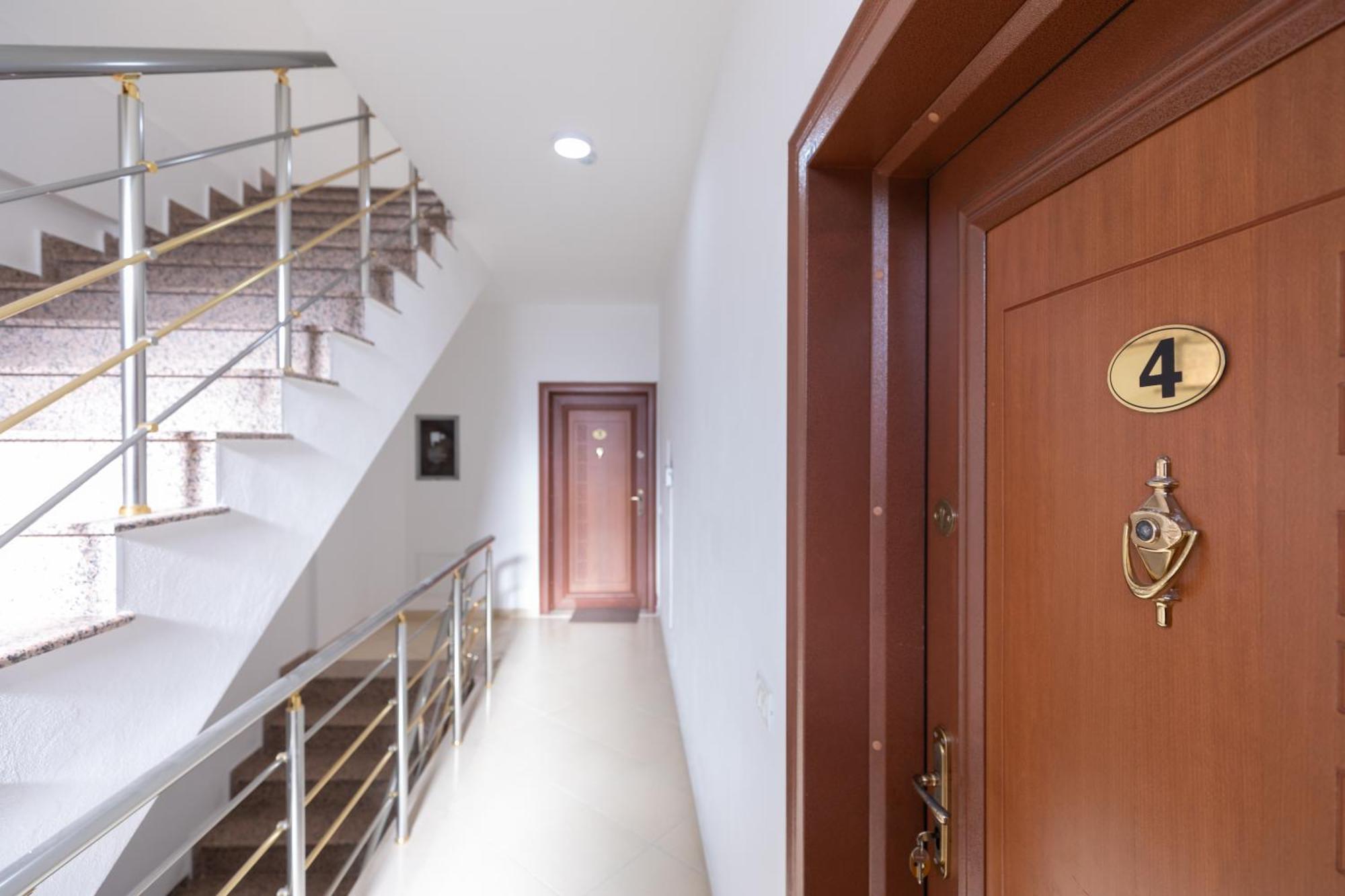 Vila Emi Apartment'S Дуррес Екстер'єр фото