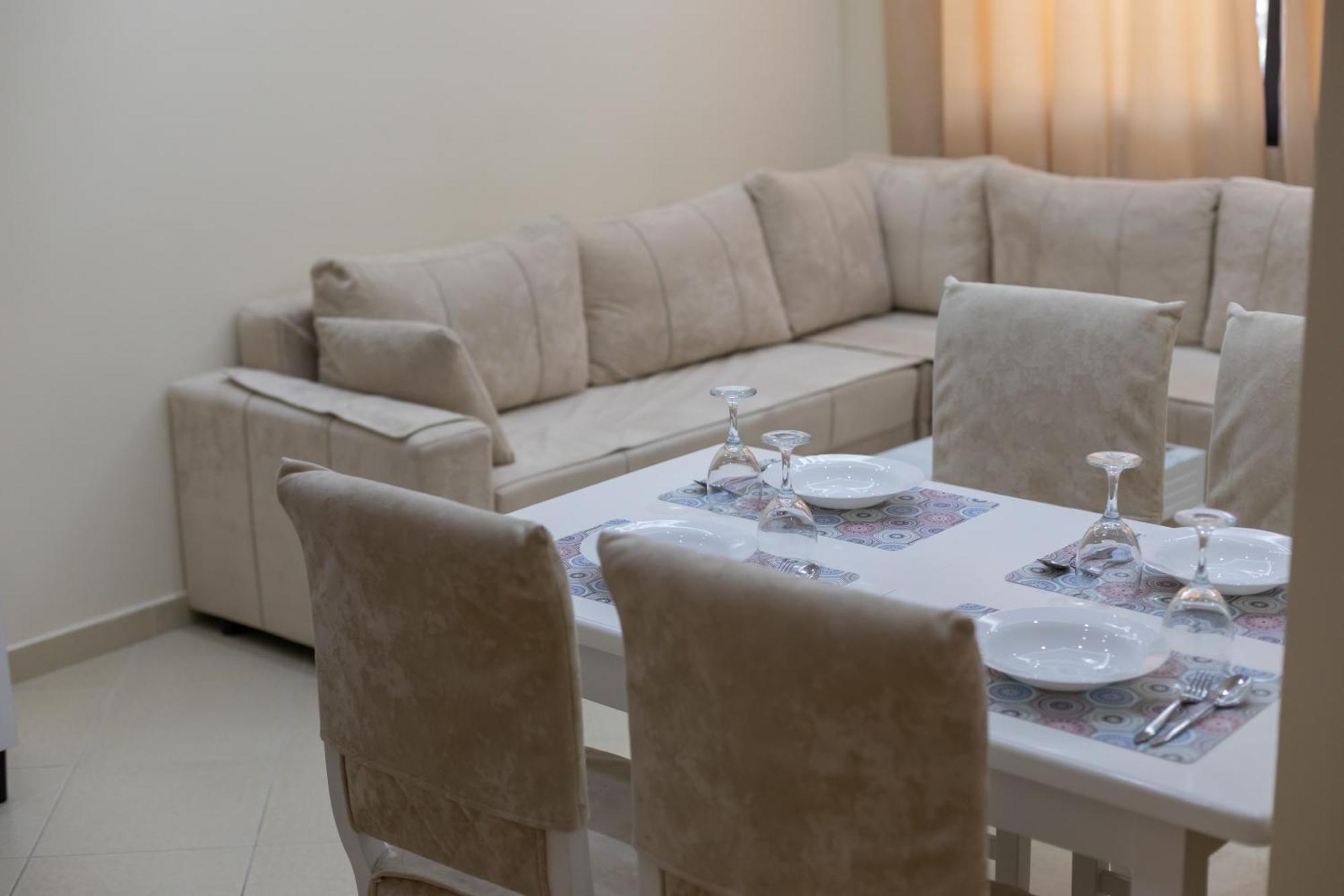 Vila Emi Apartment'S Дуррес Екстер'єр фото