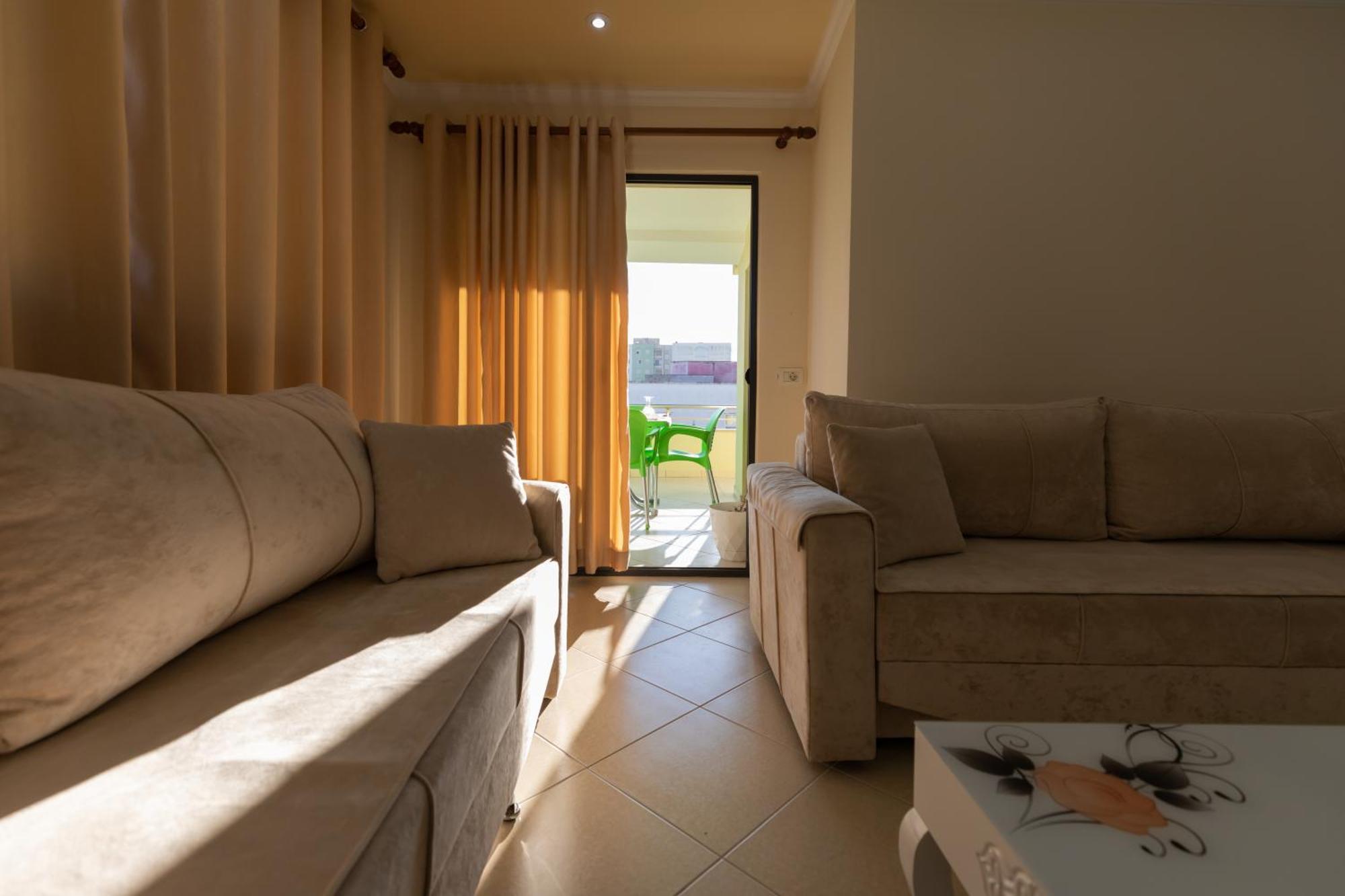 Vila Emi Apartment'S Дуррес Екстер'єр фото